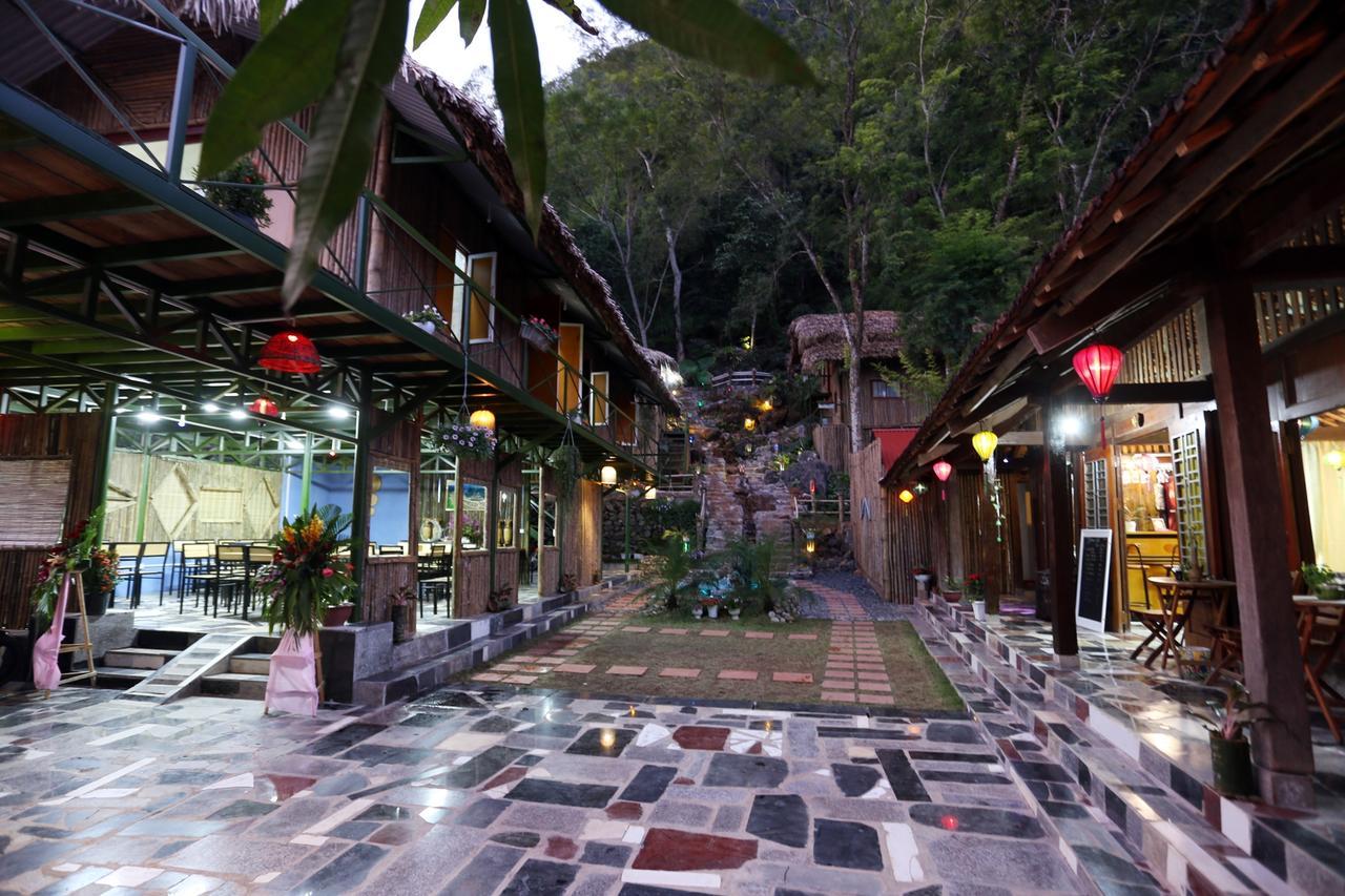 Green Hill Hostel & Tour Ha Giang Extérieur photo