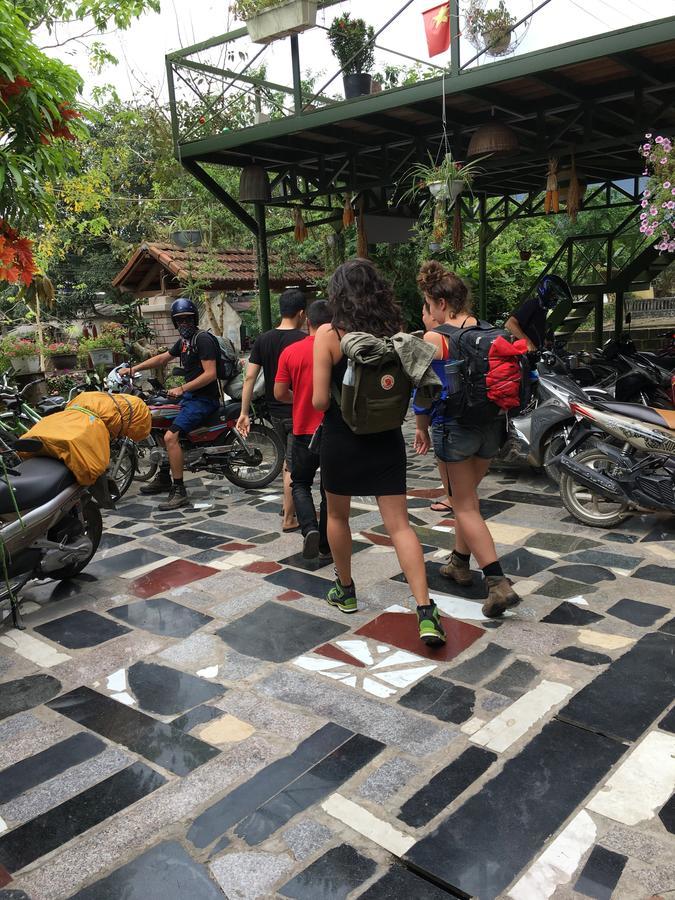 Green Hill Hostel & Tour Ha Giang Extérieur photo